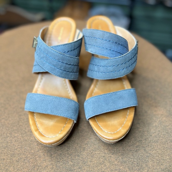 Tommy Hilfiger Mili Women’s Gently Pre-Loved size 7.5 - Picture 3 of 6